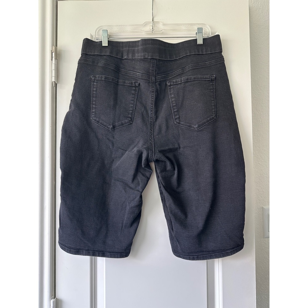 Nine West Heidi Pull-On Skimmer Shorts Washed Black Denim Womens 16 Bermuda - Picture 6 of 6